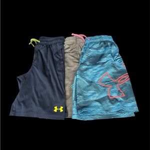 Youth Under Armour Shorts Set size LG